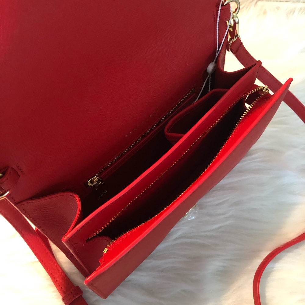 Tory Burch - Picture 3 of 8